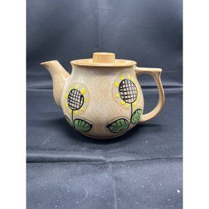 Vintage Floral Sunflower Daisy Flower Power Groovy Tea Pot